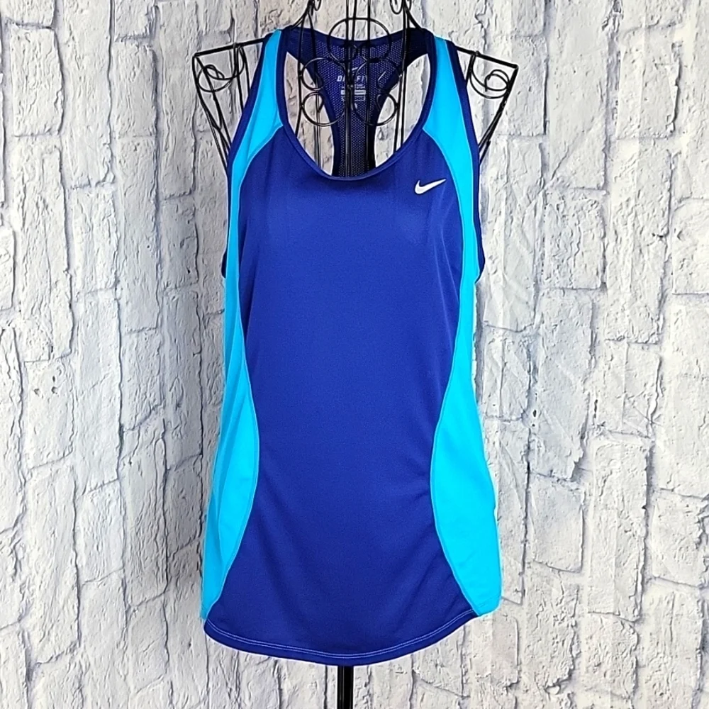 NIKE BUNDLE of Two Nike Dri Fit Athletic‎ Shirts Mediums